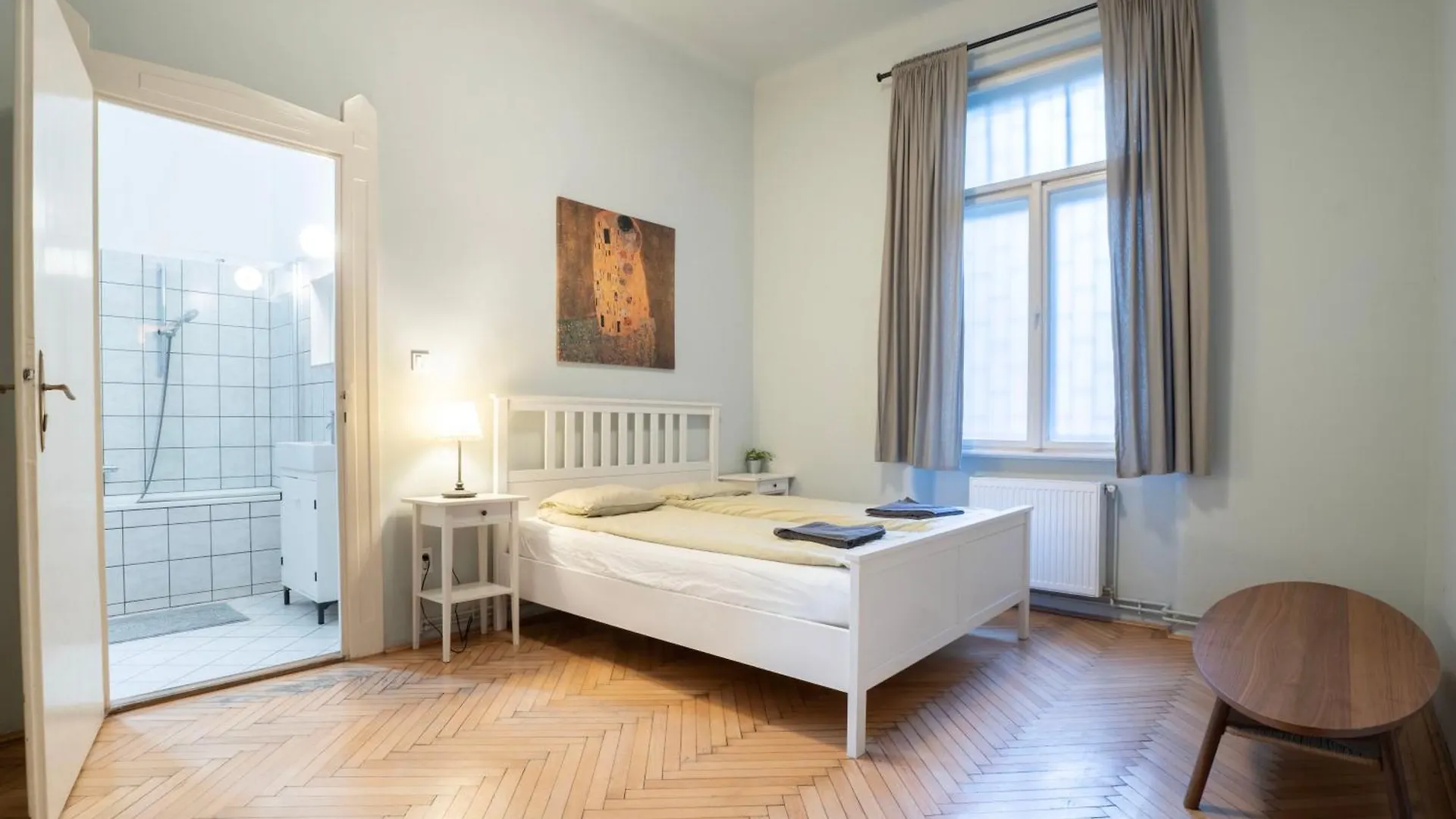 Super Comfort Apartment With 3 Rooms Next To Opera Budapest
