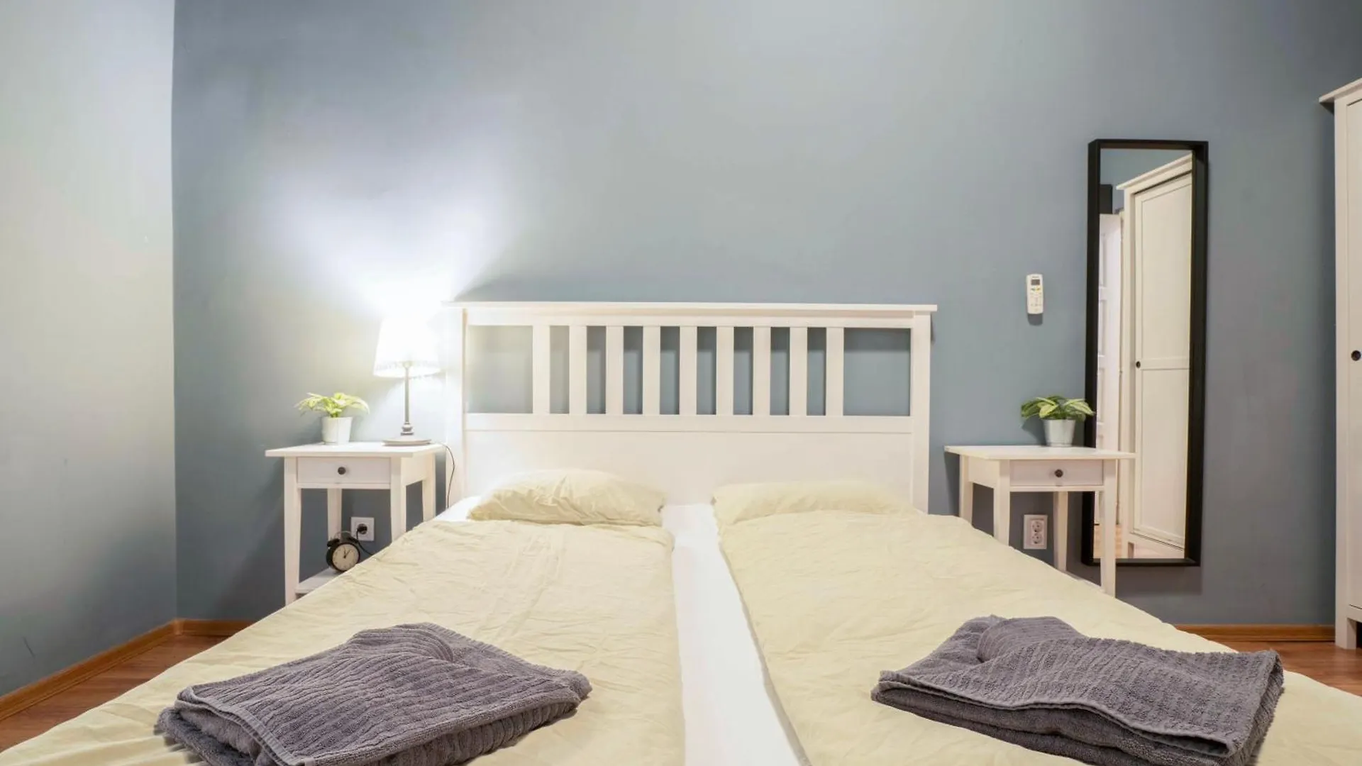 Super Comfort Apartment With 3 Rooms Next To Opera Budapest Hungary